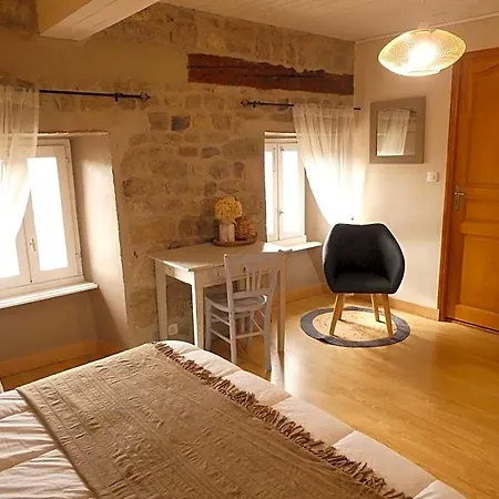 Panzió Les D'hotes Le Triskele